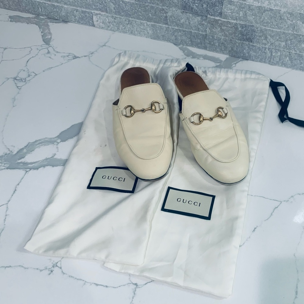Gucci Flats